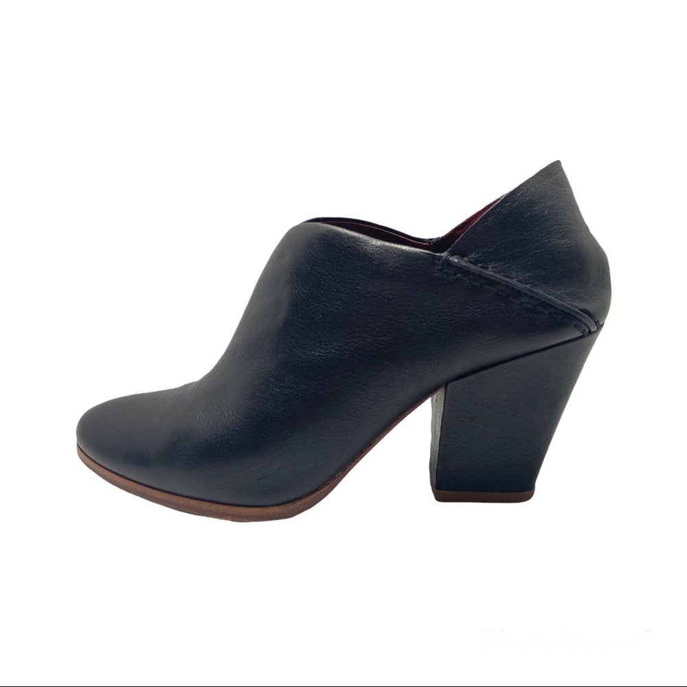 ANTHROPOLOGIE AERIN Mushroom Carden Wrapped Leather Ankle Booties Black Size 7.5
